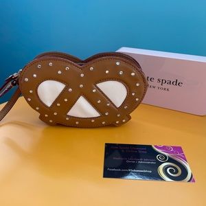 Preowned Kate Spade Far From the Tree Pretzel Wristlet